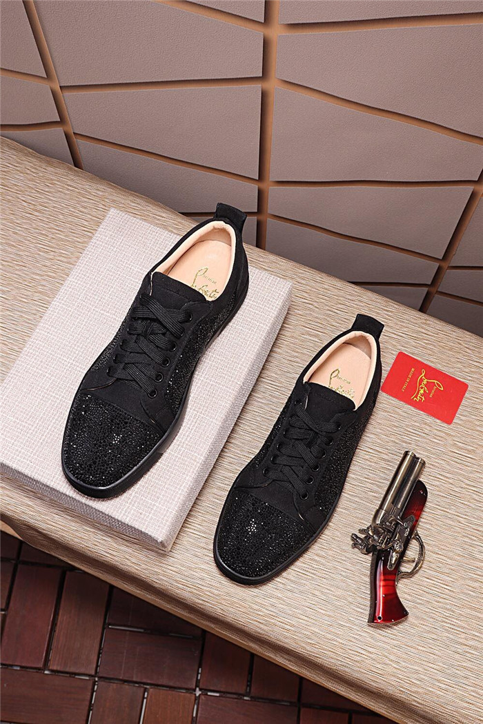 https://www.christianlouboutin.to/wp-content/uploads/2021/12/s-779318-christian-louboutin-cl-casual-shoes-for-men.jpg